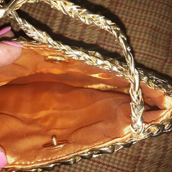 🌺GOLDTONE WOVEN Handbag - Picture 2 of 2
